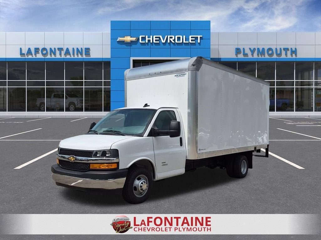 2026 Chevrolet Express Cutaway 4500 2WT