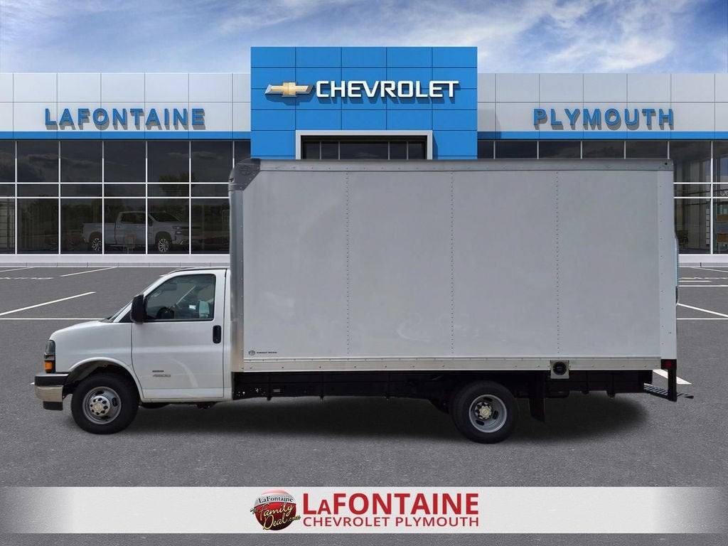 2026 Chevrolet Express Cutaway 4500 2WT