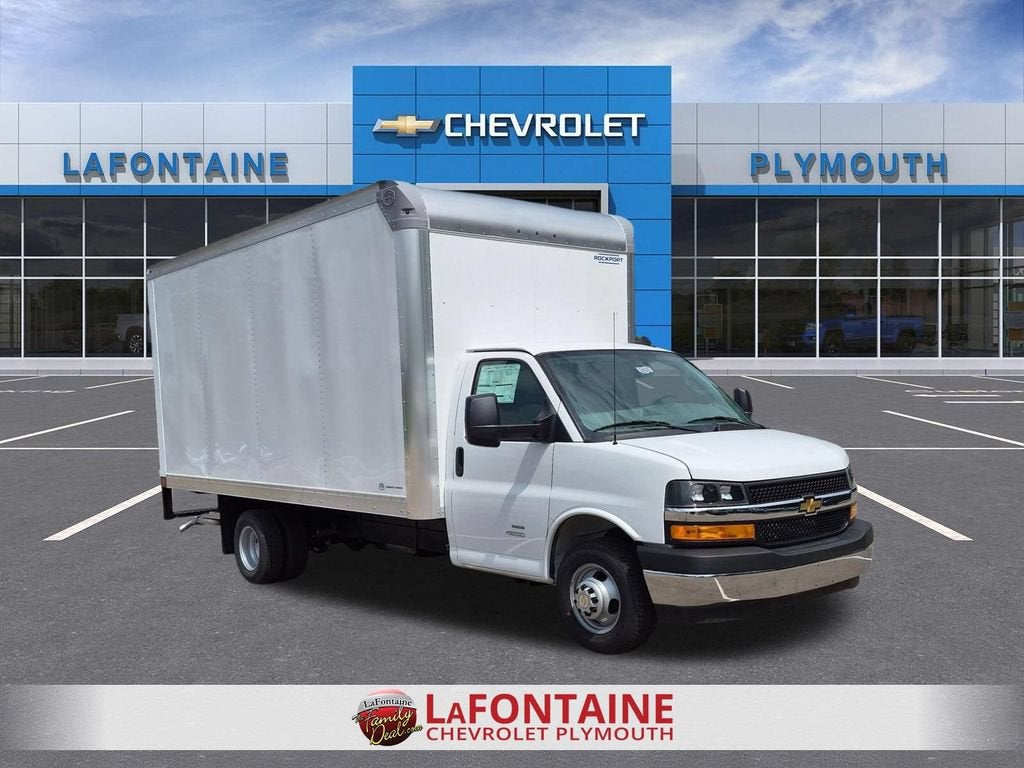 2026 Chevrolet Express Cutaway 4500 2WT