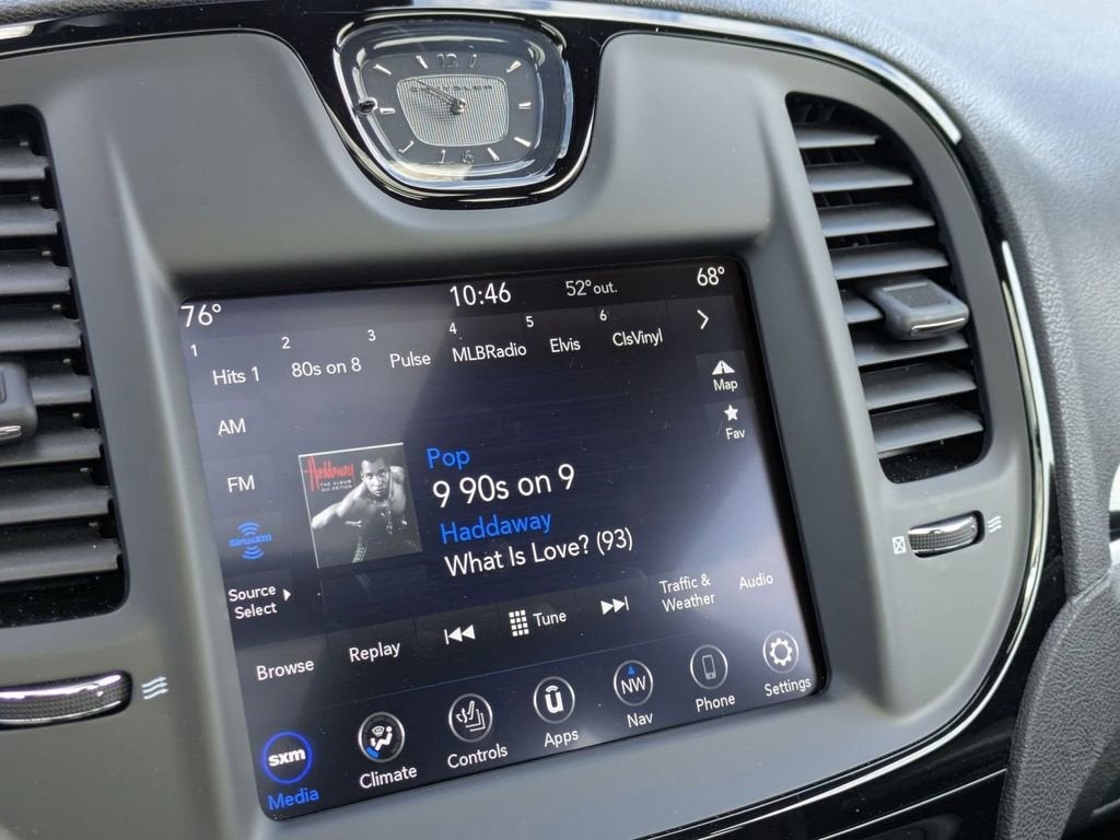 2022 Chrysler 300 S