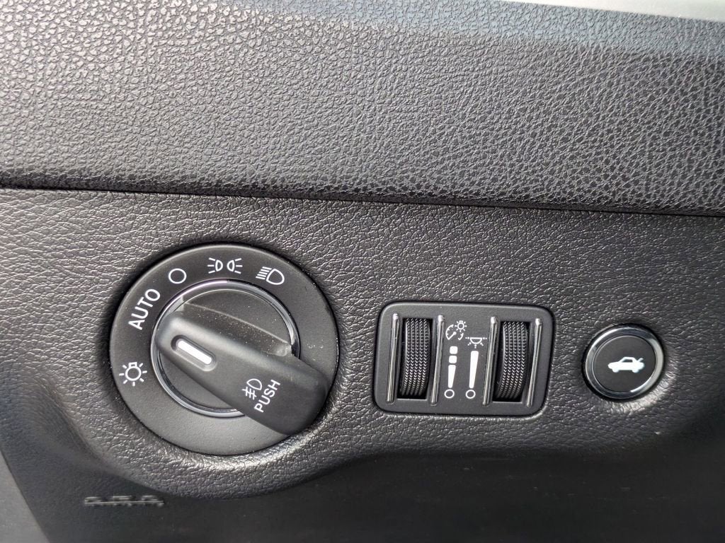 2022 Chrysler 300 S