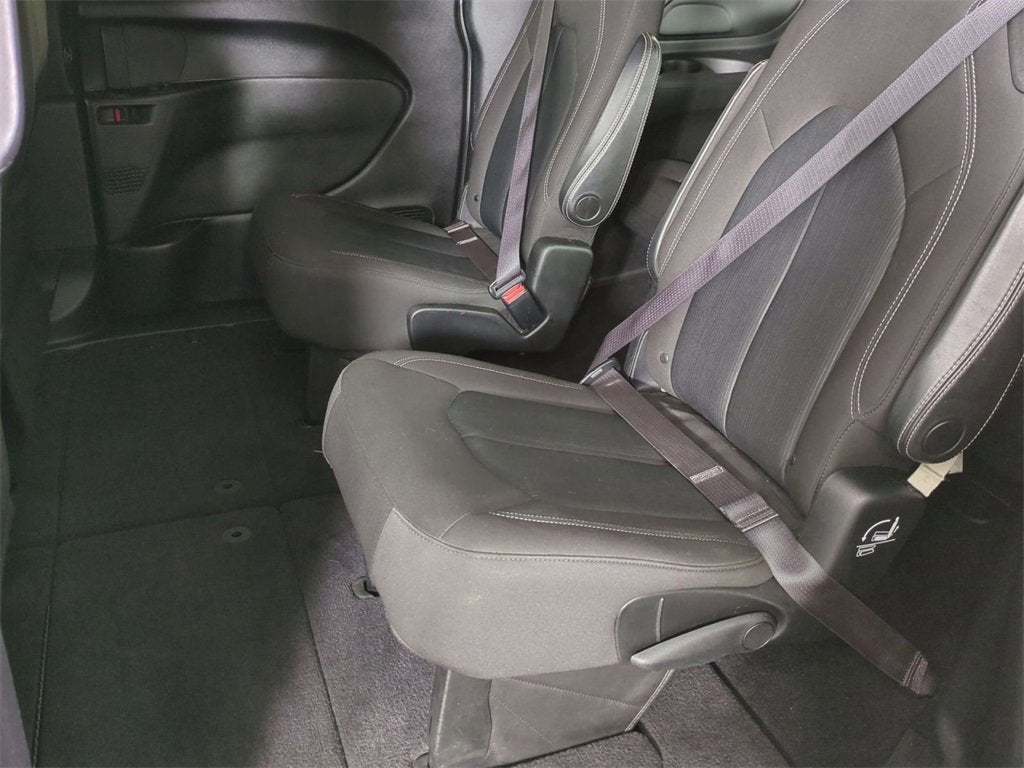 2020 Chrysler Pacifica Touring