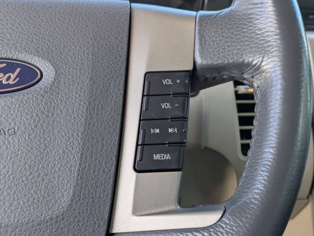 2009 Ford Flex SE