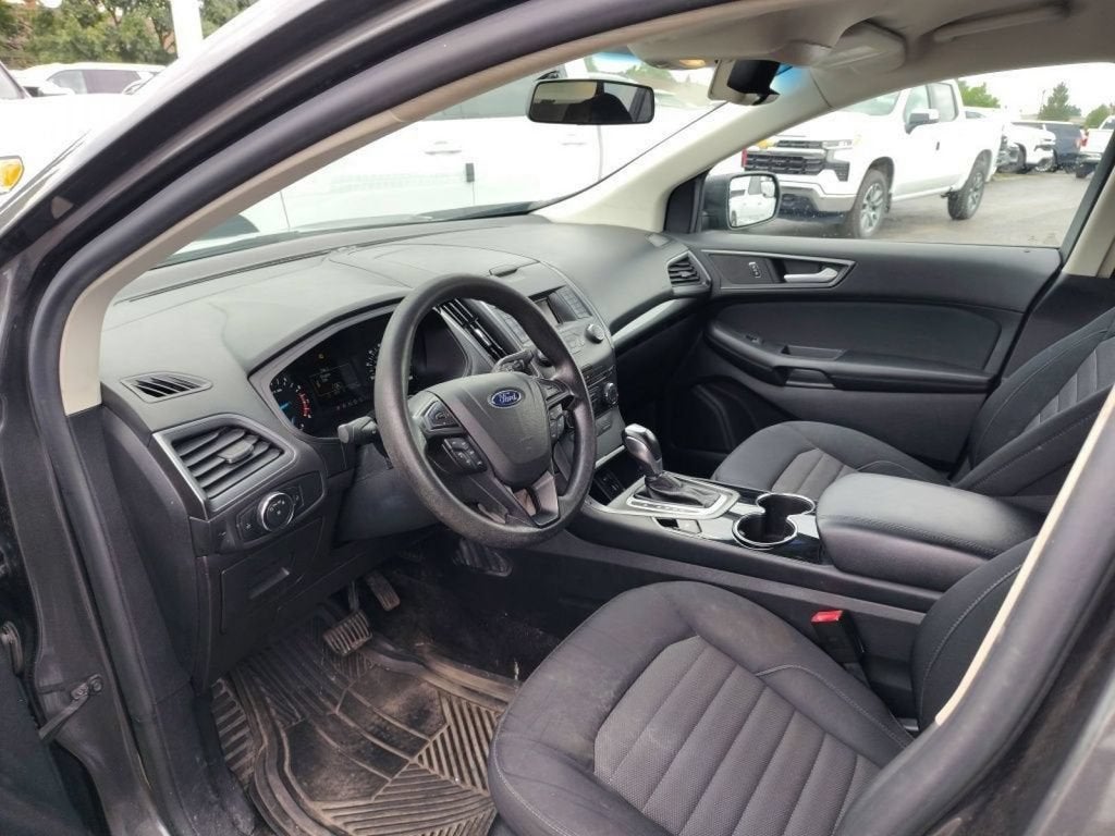 2015 Ford Edge SE