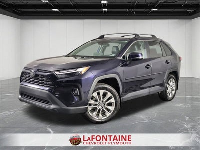 2025 Toyota RAV4 XLE Premium