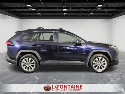 2025 Toyota RAV4 XLE Premium