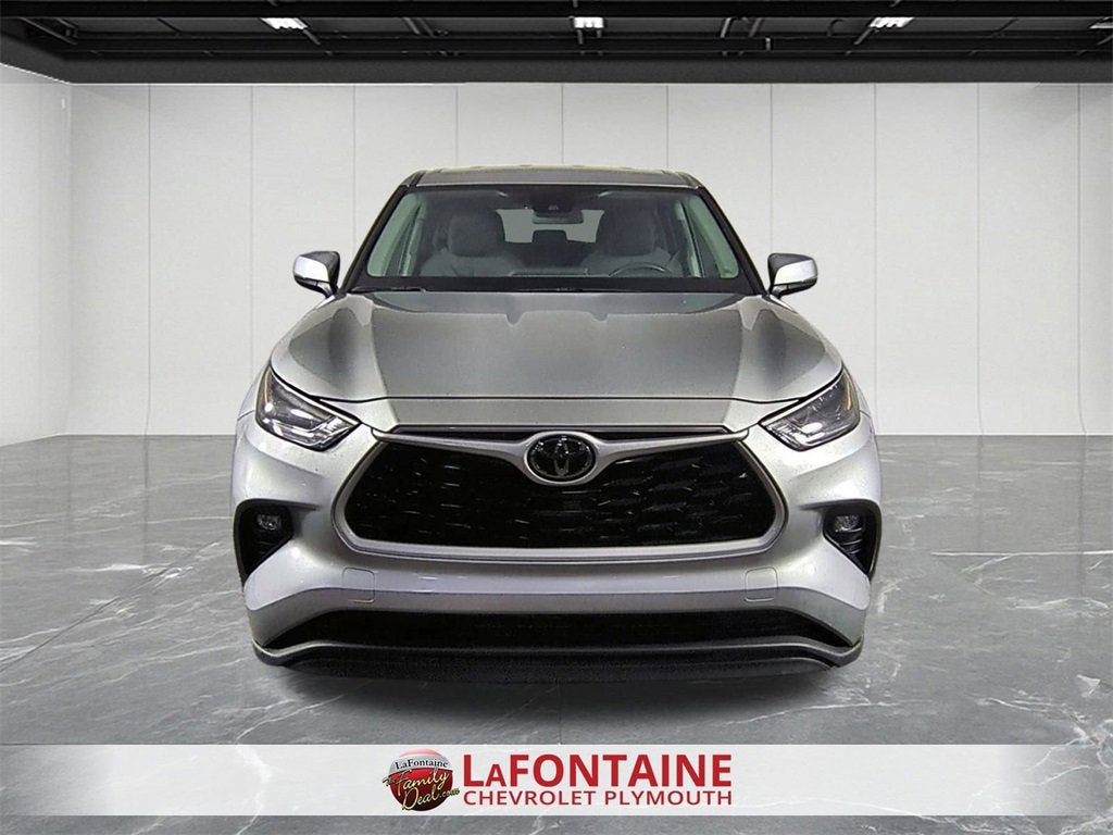2024 Toyota Highlander LE