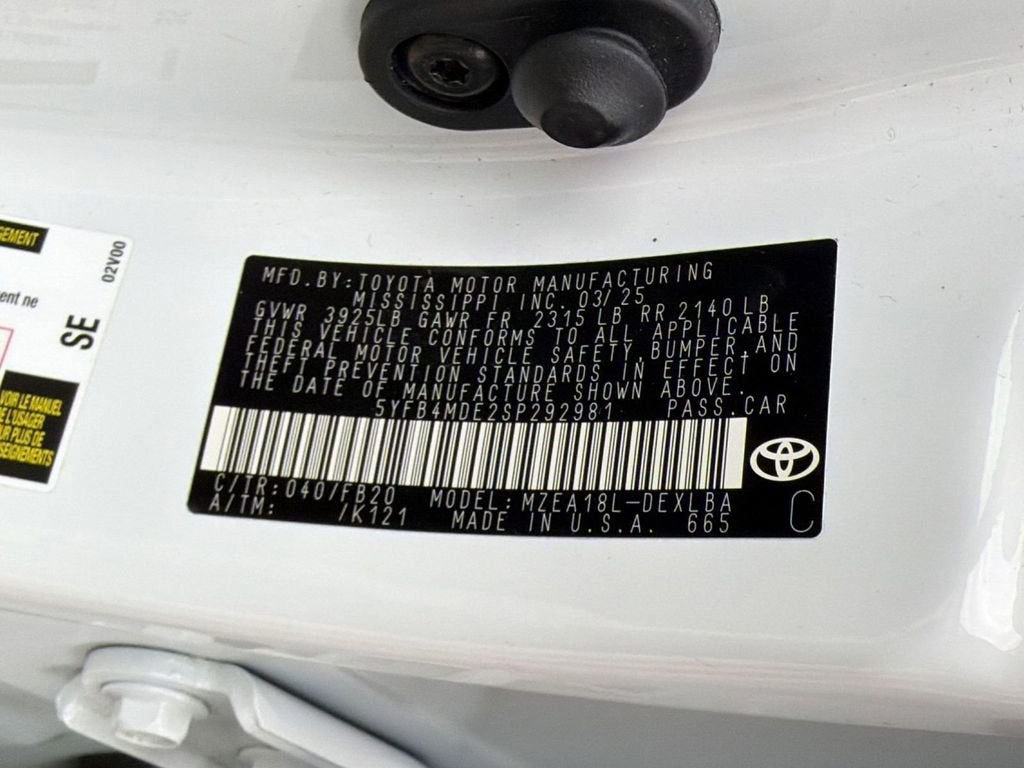 2025 Toyota Corolla LE