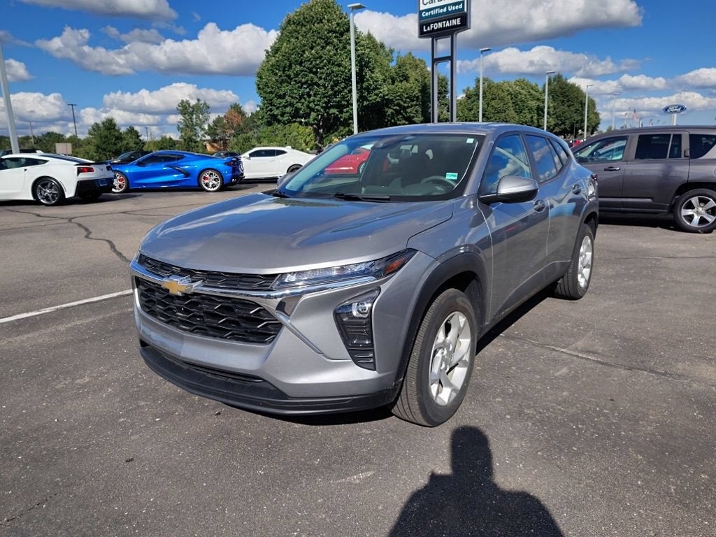 2024 Chevrolet Trax LS