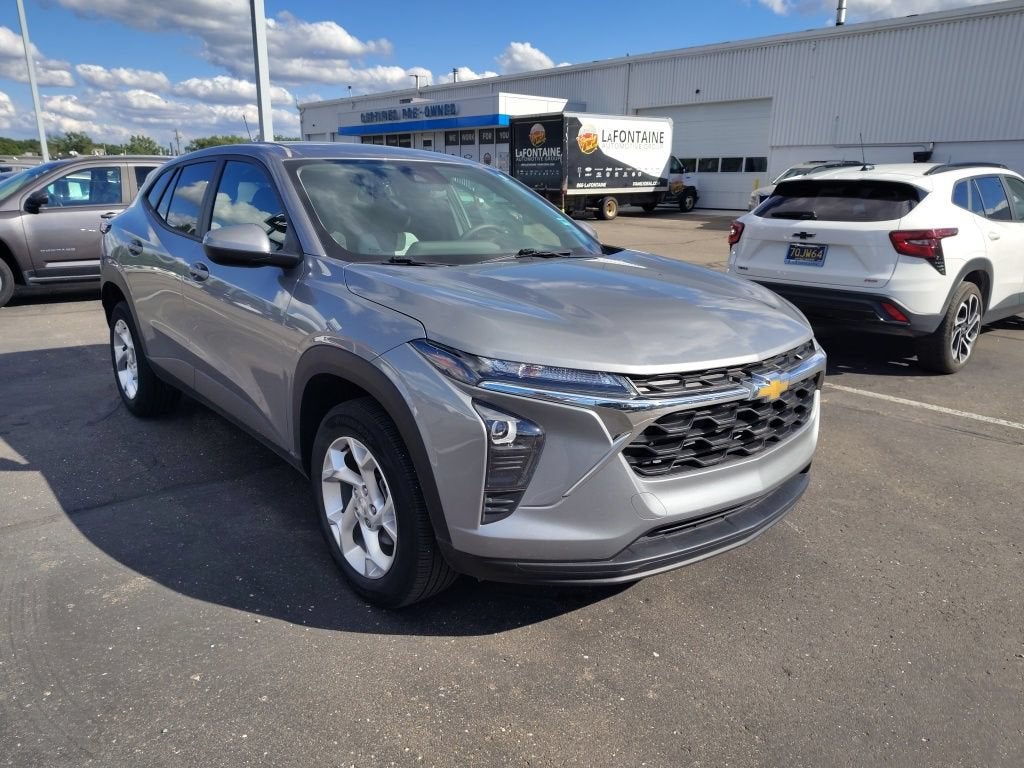 2024 Chevrolet Trax LS