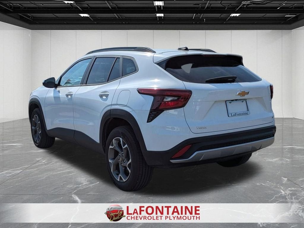 2025 Chevrolet Trax LT